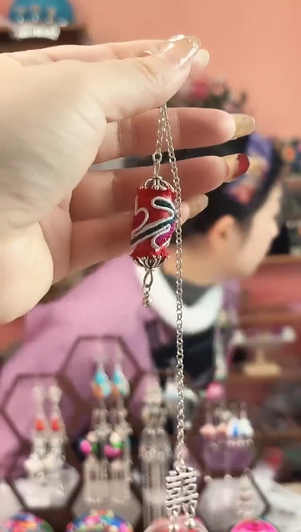 艺枝独绣手工饰品87