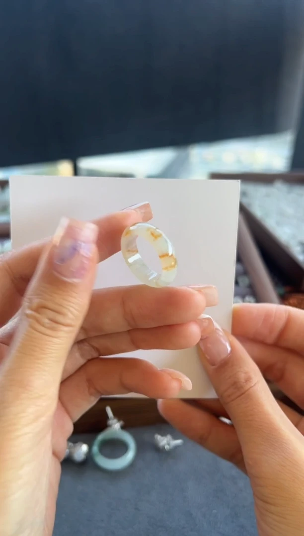 【闪购商品】翡翠吊坠(不含链)未镶嵌508买断13