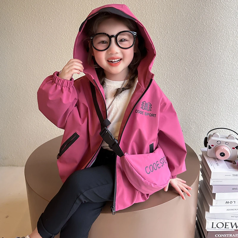 儿童2025新款连帽冲锋衣女孩洋气时髦外套女童秋款女宝宝秋装