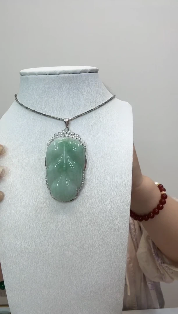 翡翠银S925镶嵌吊坠(赠链)大叶子