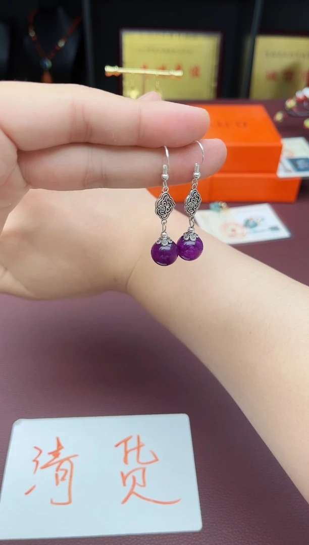 玛瑙/玉髓耳钉银S925镶嵌202000