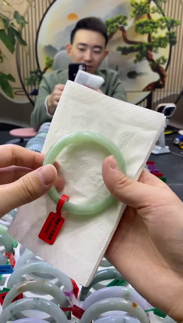 未镶嵌手镯翡翠1475