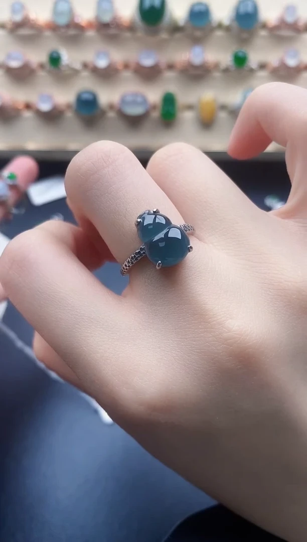 翡翠戒指银S925镶嵌一物一证一礼盒