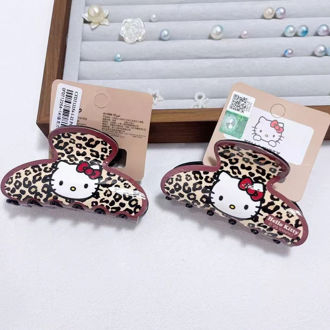 正版Hello Kitty豹纹儿童发饰卡通亚克力少女抓夹盘发鲨鱼夹
