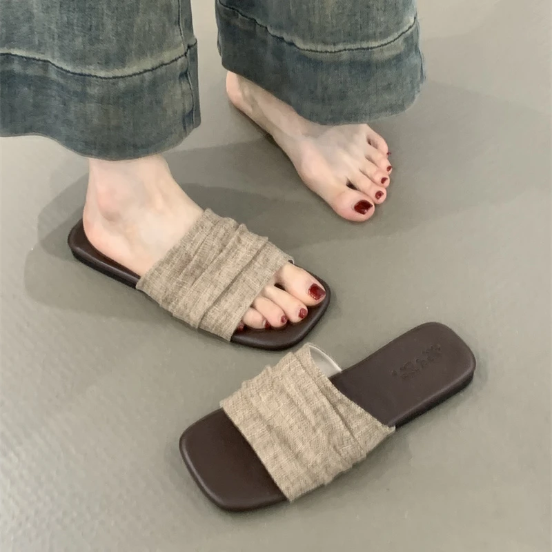 WL-1109-33韩版法式平底一字拖鞋女鞋外穿2025夏季凉拖鞋露趾凉鞋