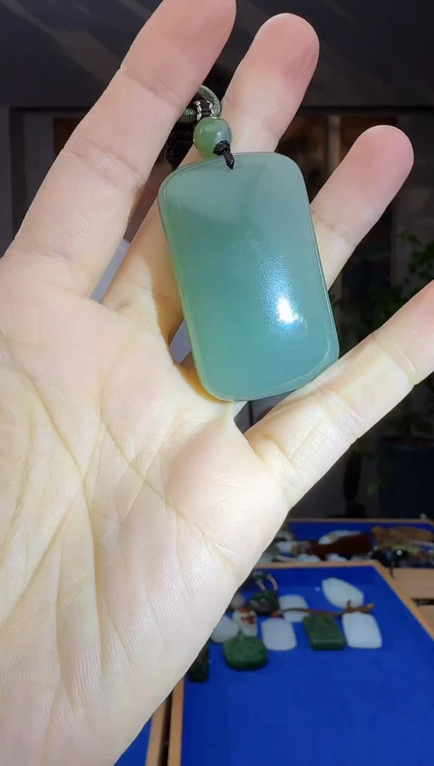 未镶嵌和田玉挂件拍一发一