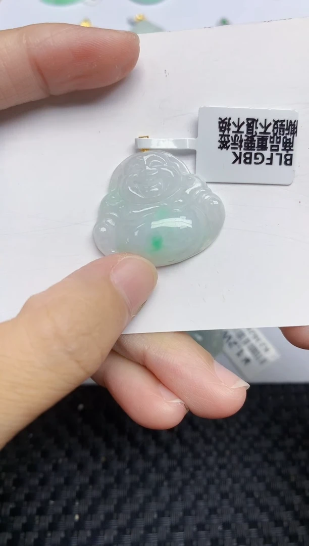 翡翠18K金镶嵌颈饰天然翡翠A货