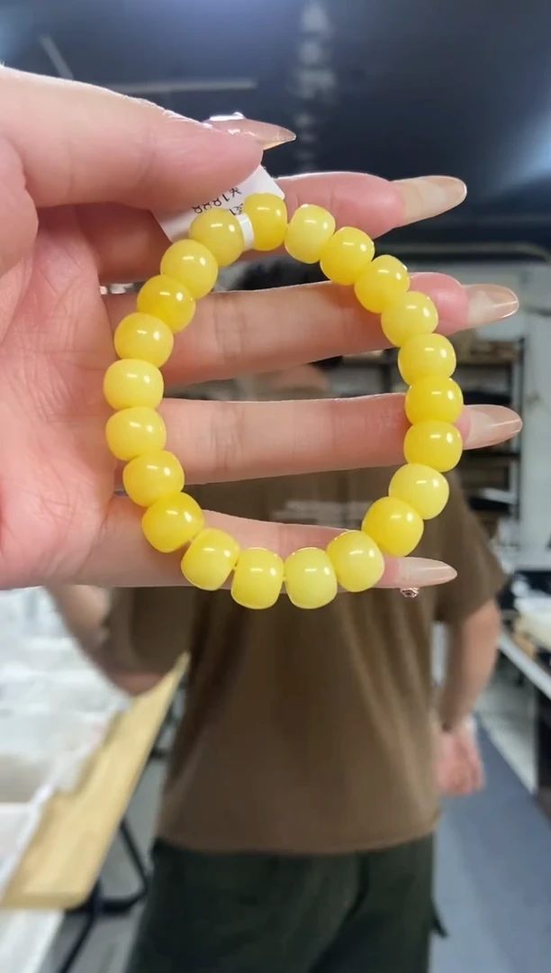 【闪购商品】蜜蜡裸石未镶嵌多样性发其一颜色微差