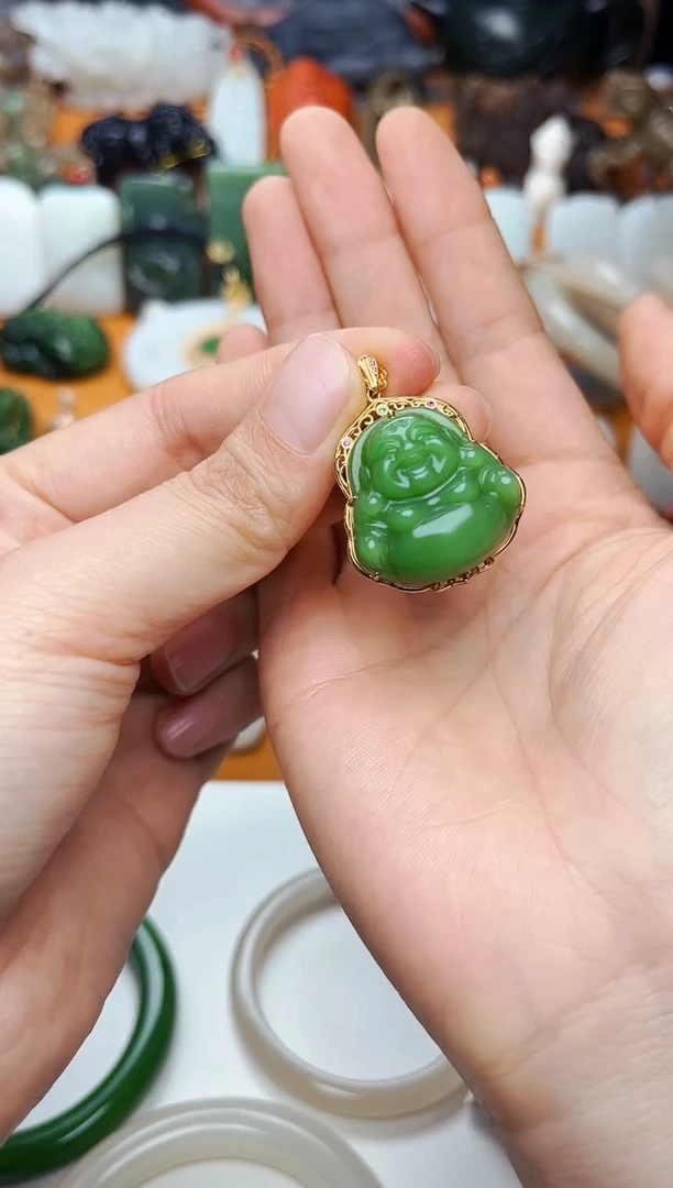 【闪购商品】和田玉颈饰18K金镶嵌佛公