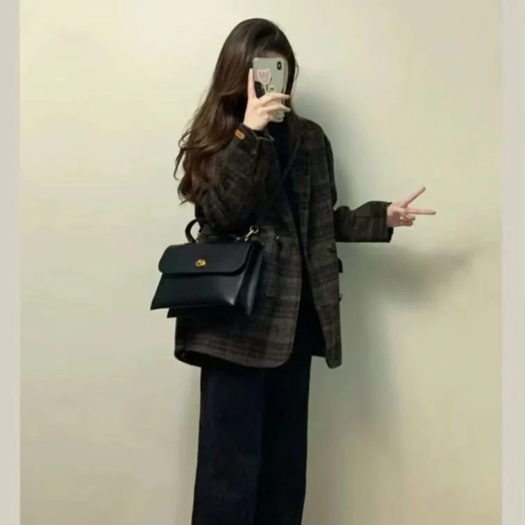 2025新款法式小香风高级感气质复古加厚格纹毛呢西装外套女