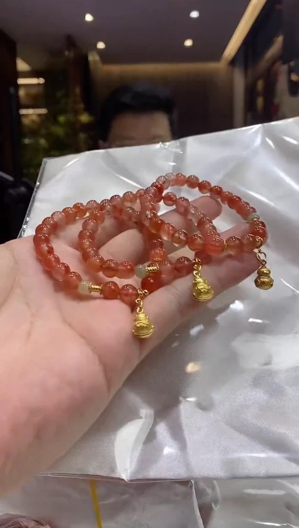 【闪购商品】南红玛瑙手串未镶嵌南红手串多样性发货发其一