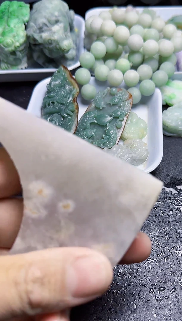 未镶嵌挂件翡翠威*034