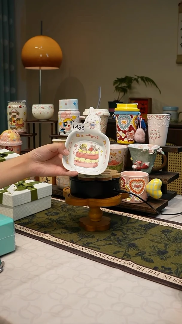 瓷【不带盒子】1436高温釉下彩