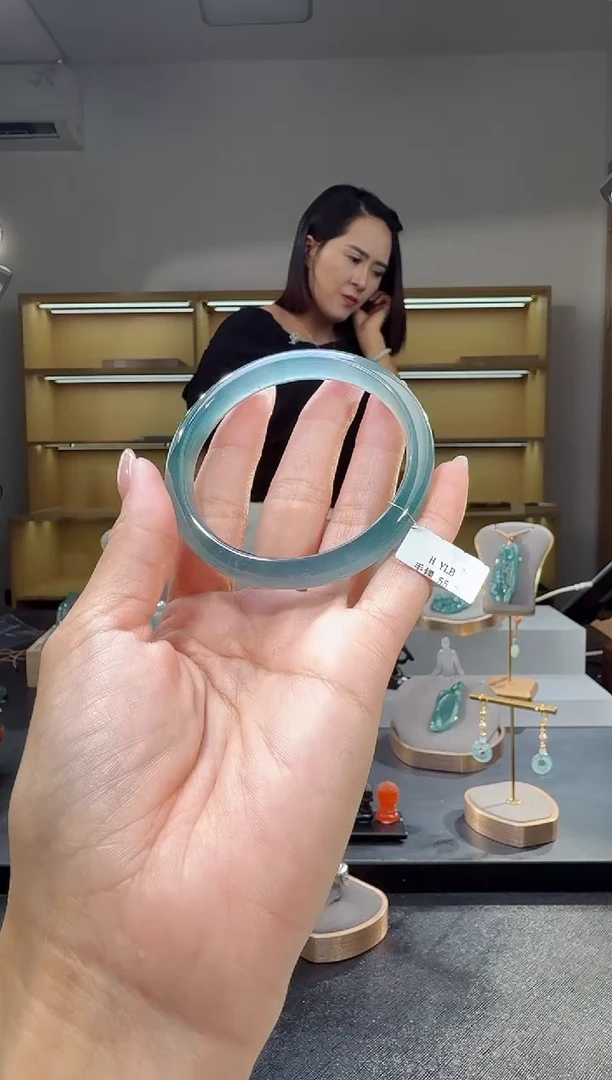 未镶嵌手镯翡翠55圈