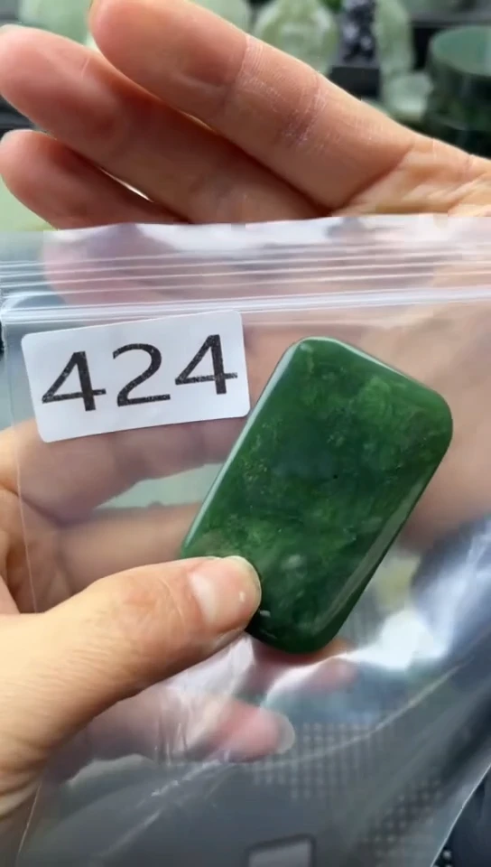 未镶嵌和田玉珠宝半成品牌子