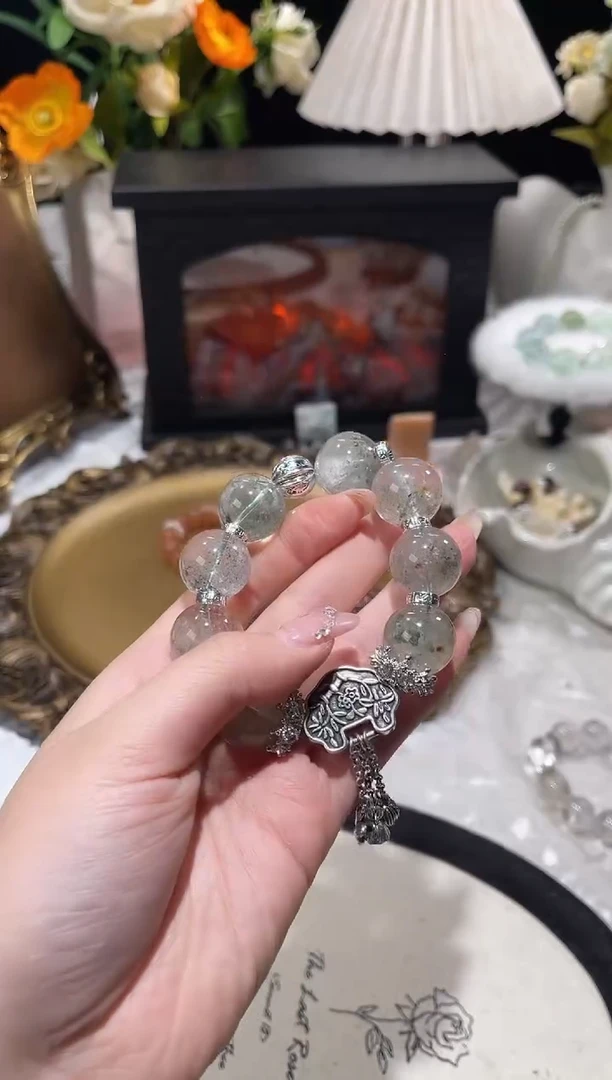【闪购商品】水晶手链未镶嵌0170多样性发货 发其一