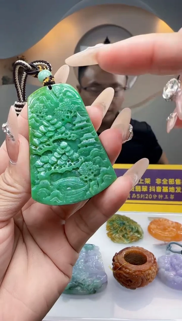 定制翡翠未镶嵌Q21440翡翠（多样性发货其一）