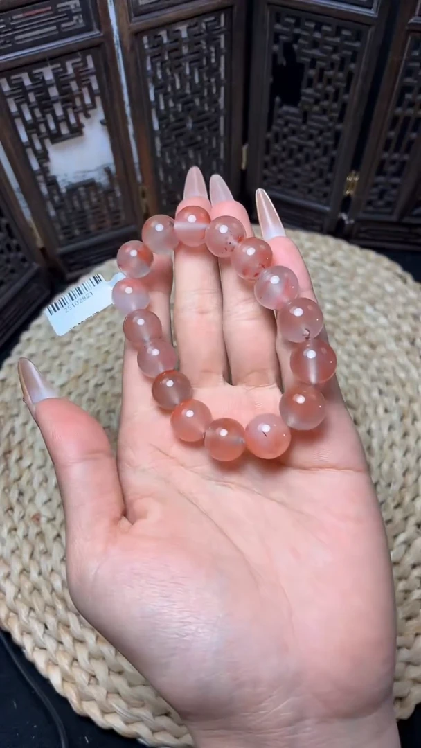 未镶嵌手串南红玛瑙九口冰飘手串13mm+