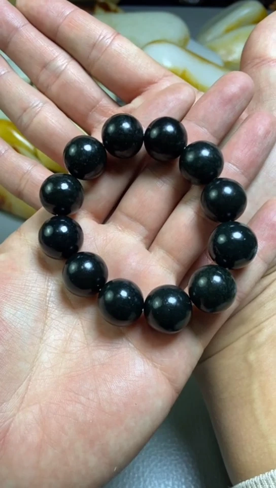 未镶嵌和田玉挂件晴*郡和田玉