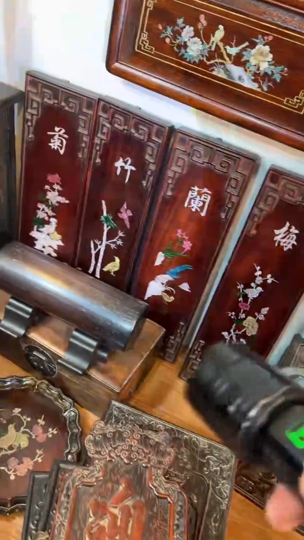 非洲紫檀（红花梨）50x58cm四条屏梅兰竹菊