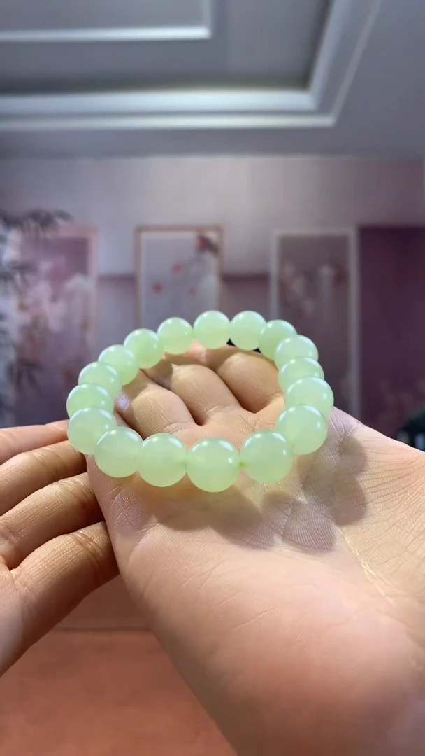 【闪购商品】和田玉手串未镶嵌满翠单圈12mm