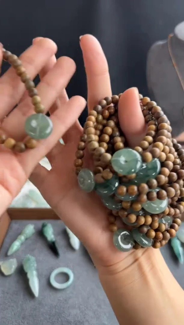 颈饰未镶嵌翡翠A1多样性发一买断