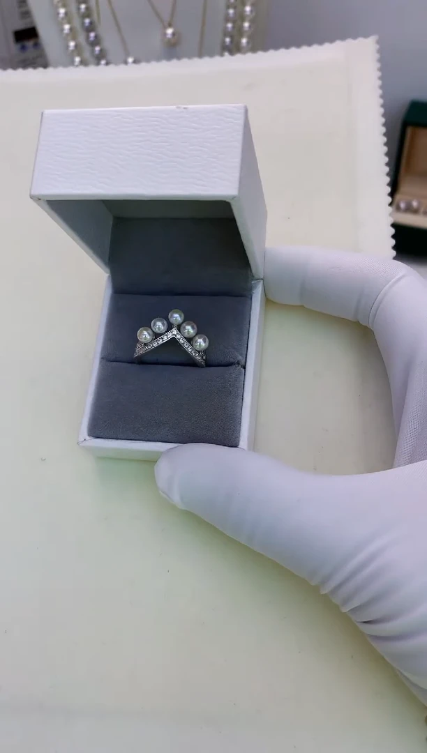 银S925镶嵌海水珍珠饰品皇冠戒指