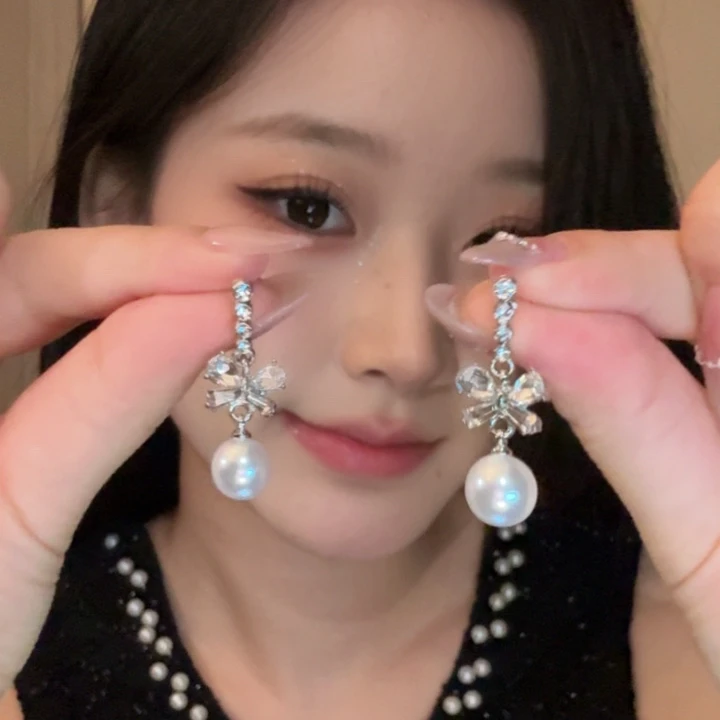 铜合金仿珍珠耳饰 复古轻奢耳环饰品耳钉精致耳饰白色甜美风日韩