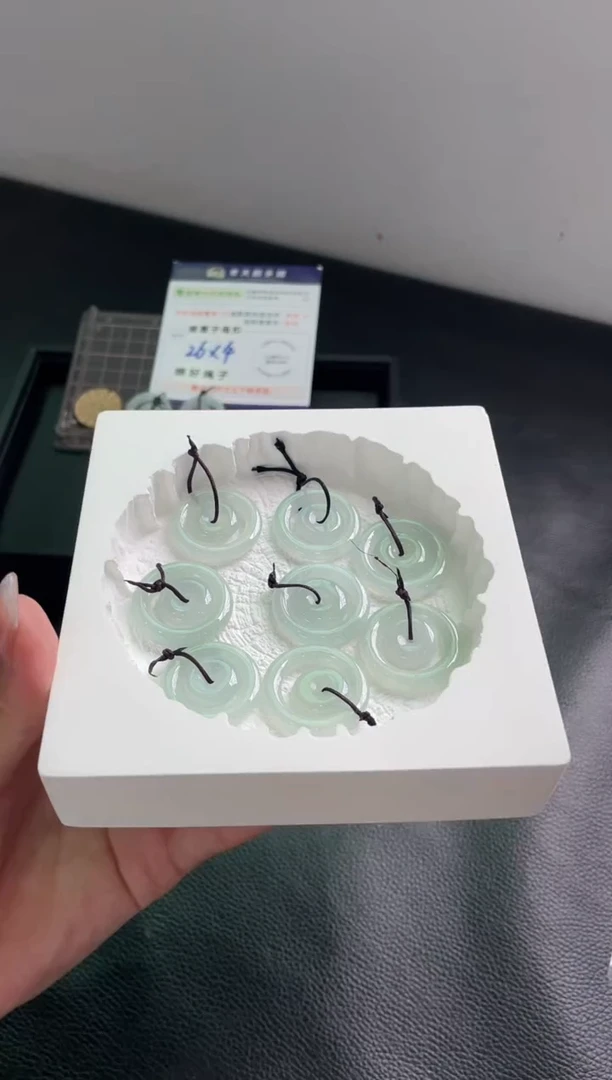 未镶嵌挂件翡翠子母扣FL4配绳/多样性发其一CP