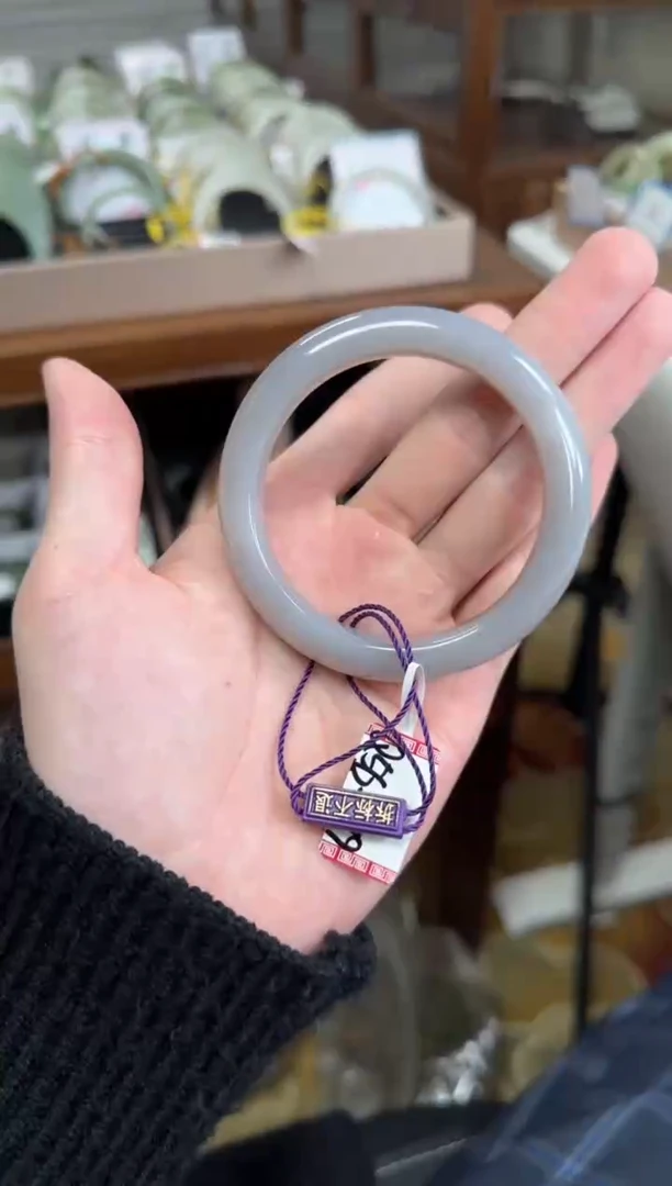 未镶嵌手镯和田玉56