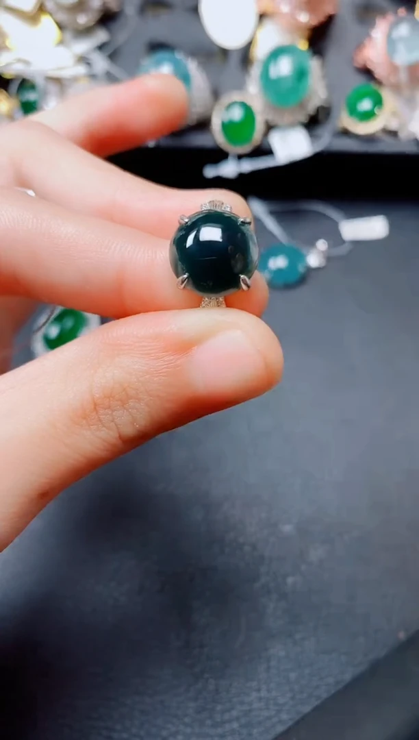 翡翠戒指银S925镶嵌翡翠