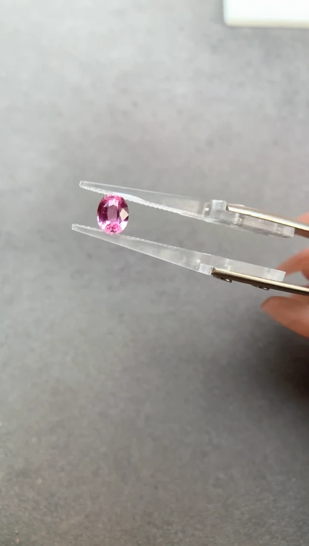 未镶嵌裸石定制蓝宝石1.03ct