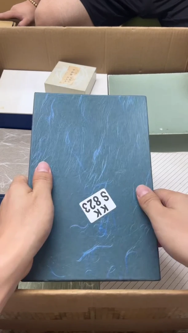 瓷片C****腐823 Cool冻豆腐