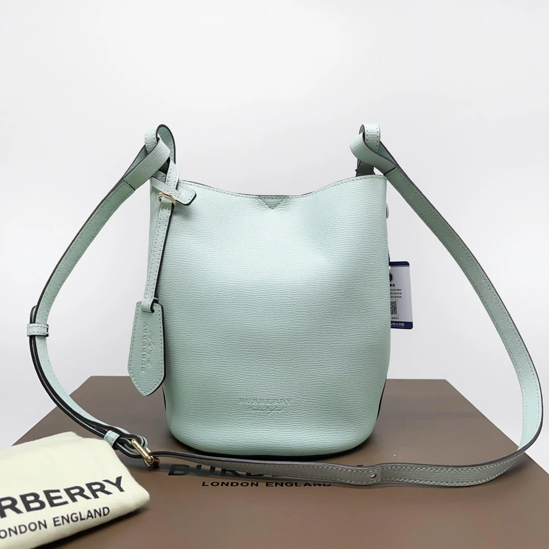 95新 BURBERRY/博柏利 C21/311604