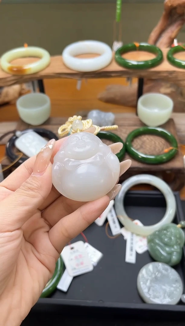 吊坠(不含链)未镶嵌和田玉青海野牛沟 佛公 9013787