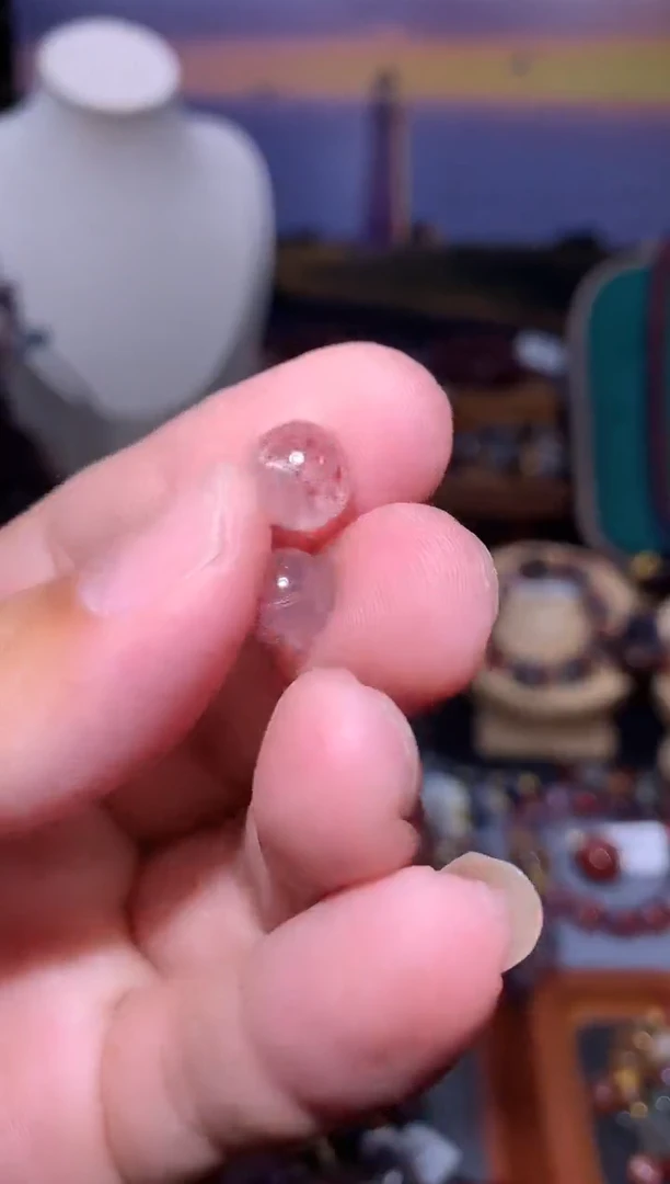 未镶嵌珠宝半成品水晶红**啦超七圆珠单颗