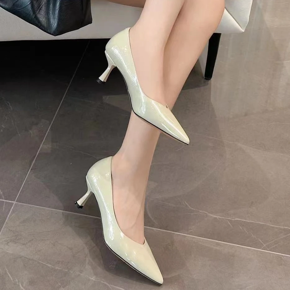 细跟牛皮浅口单鞋769703