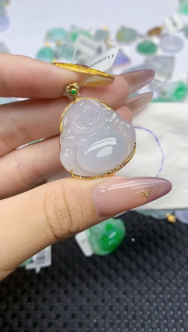 翡翠18K金镶嵌颈饰   天然翡翠A货  百元以上9米证书费自理