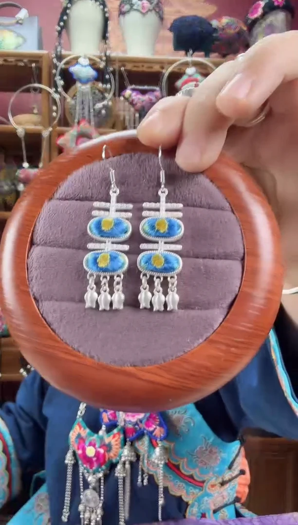 刺绣耳环56甜甜家