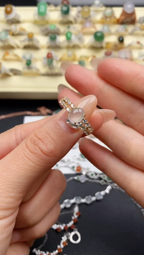 【闪购商品】翡翠戒指银S925镶嵌666666+8