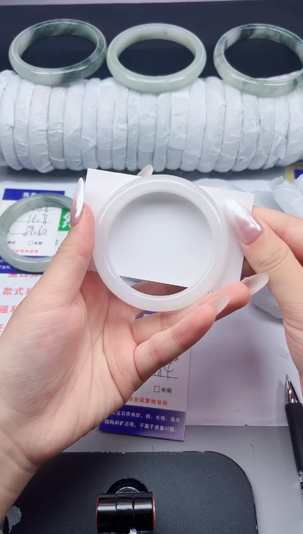 石英质玉手镯未镶嵌166-53/54