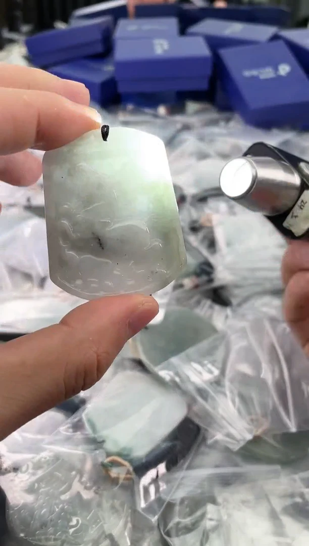 颈饰未镶嵌翡翠25/11/22/.185