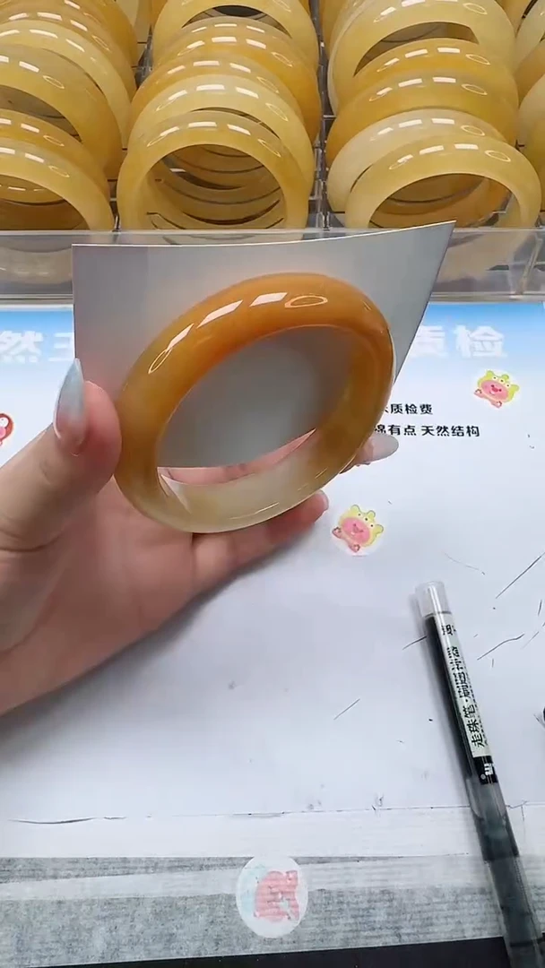 未镶嵌手镯石英质玉248