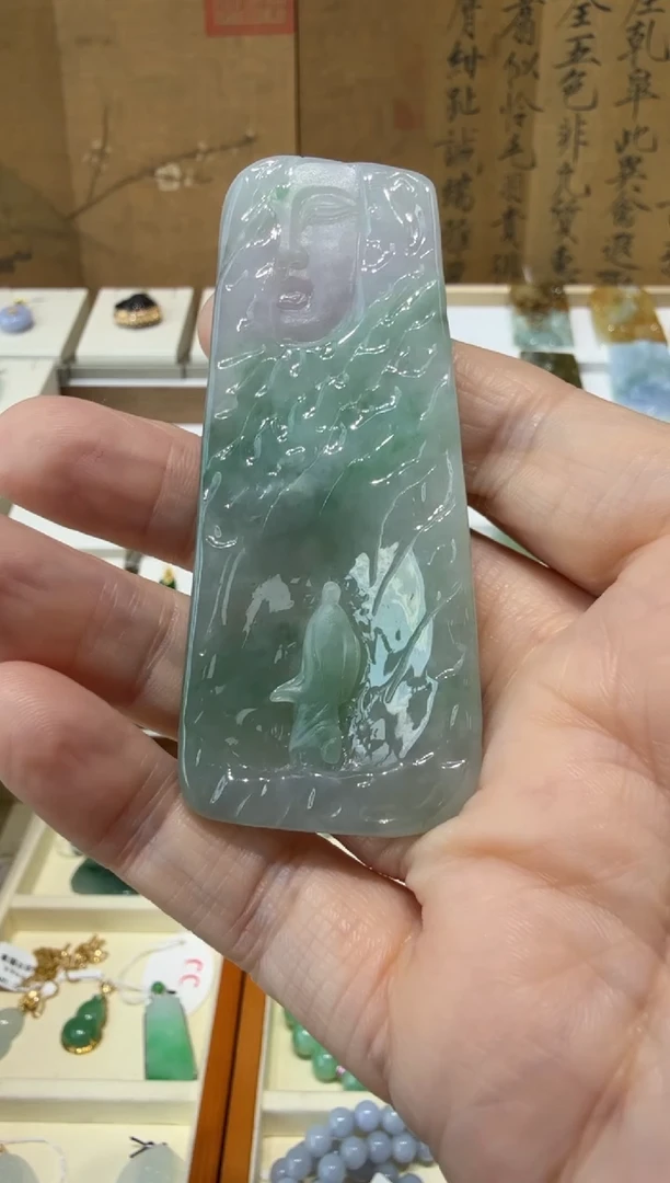 未镶嵌挂件翡翠s***nA货翡翠多样性孤品国雕谢林工