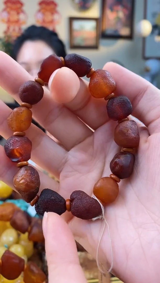 【闪购商品】琥珀手串未镶嵌手串