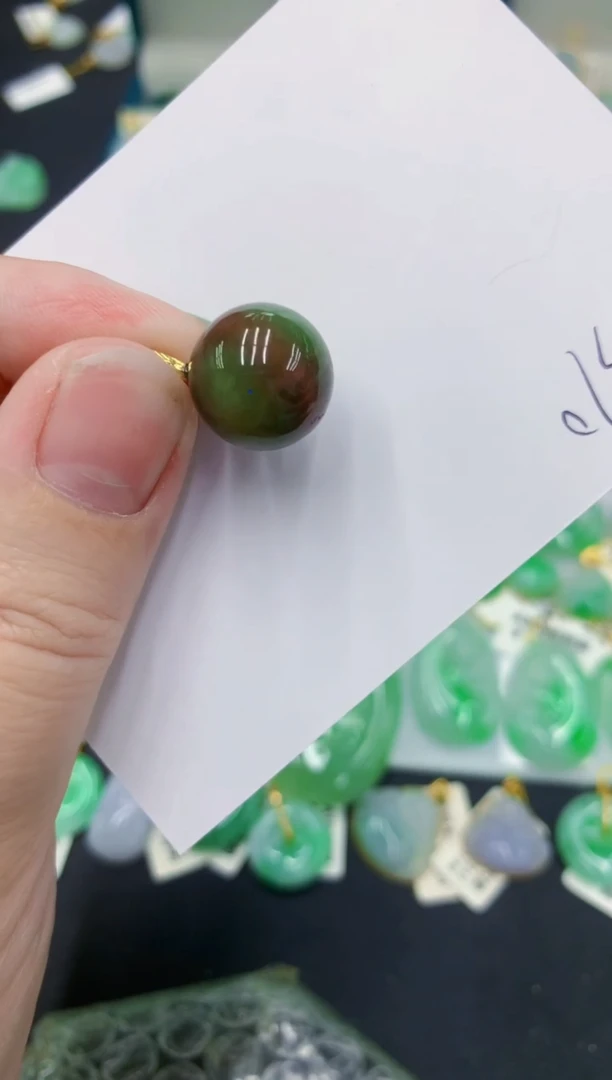 翡翠未镶嵌颈饰111111