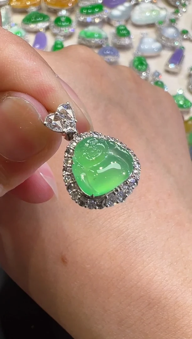 吊坠(不含链)18K金镶嵌翡翠B276|17800