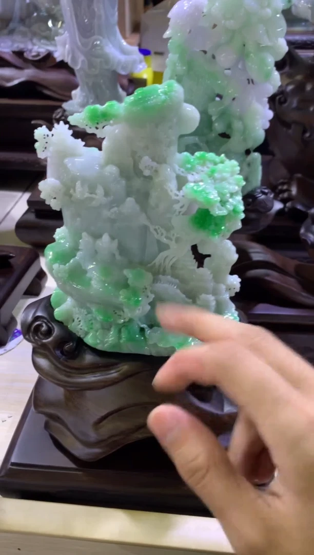 未镶嵌挂件翡翠落***情翡翠摆件