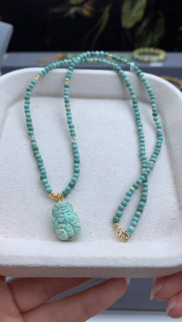 18K金镶嵌绿松石锁骨链茜.Q141