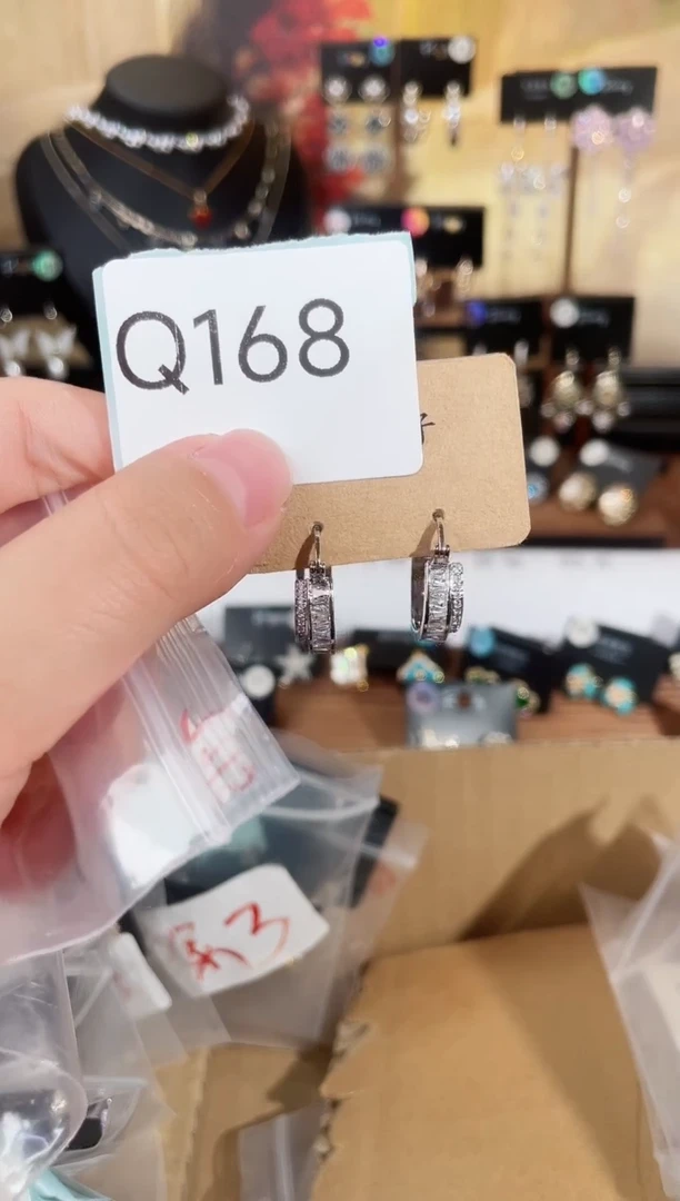 铜合金合成立方氧化锆925银Q168